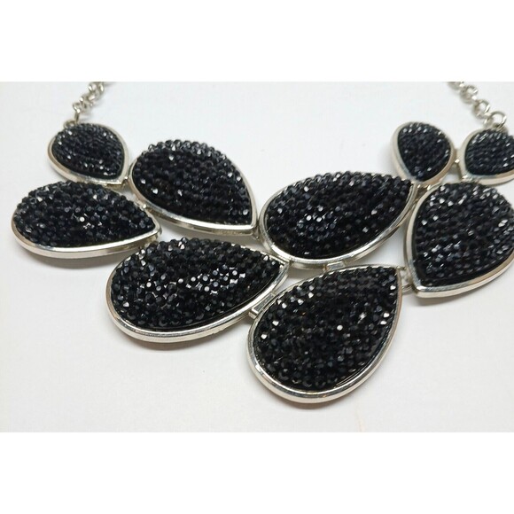 Black Teardrop Cluster Chunky Bib Necklace Pendant Gothic Statement Jewelry - Picture 3 of 8